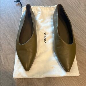 Vince Lex leather flats sz 39
